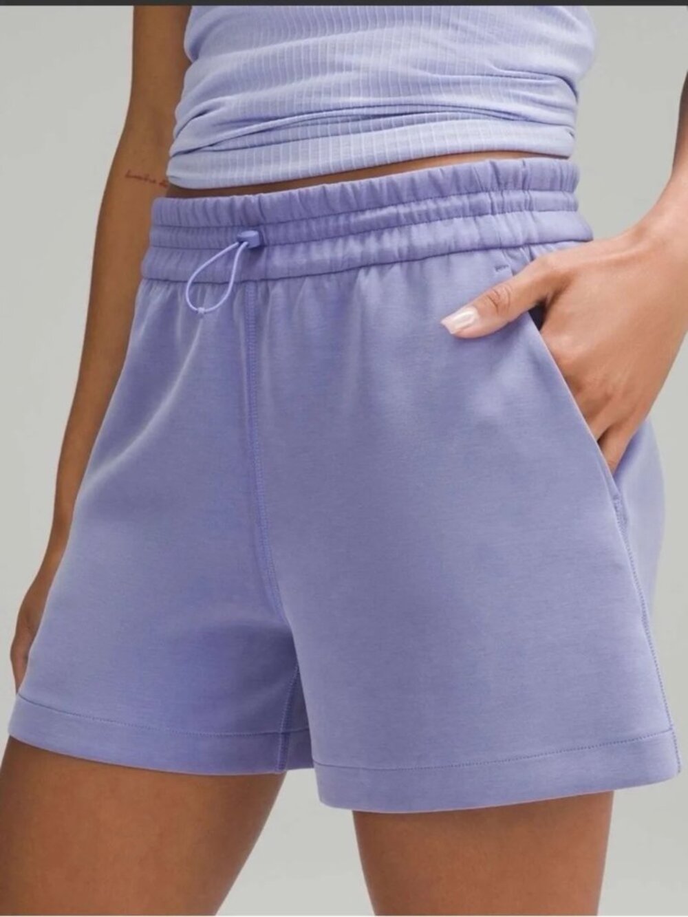 Lululemon Softstreme High Rise Short 4" Dark Lavender Size 12